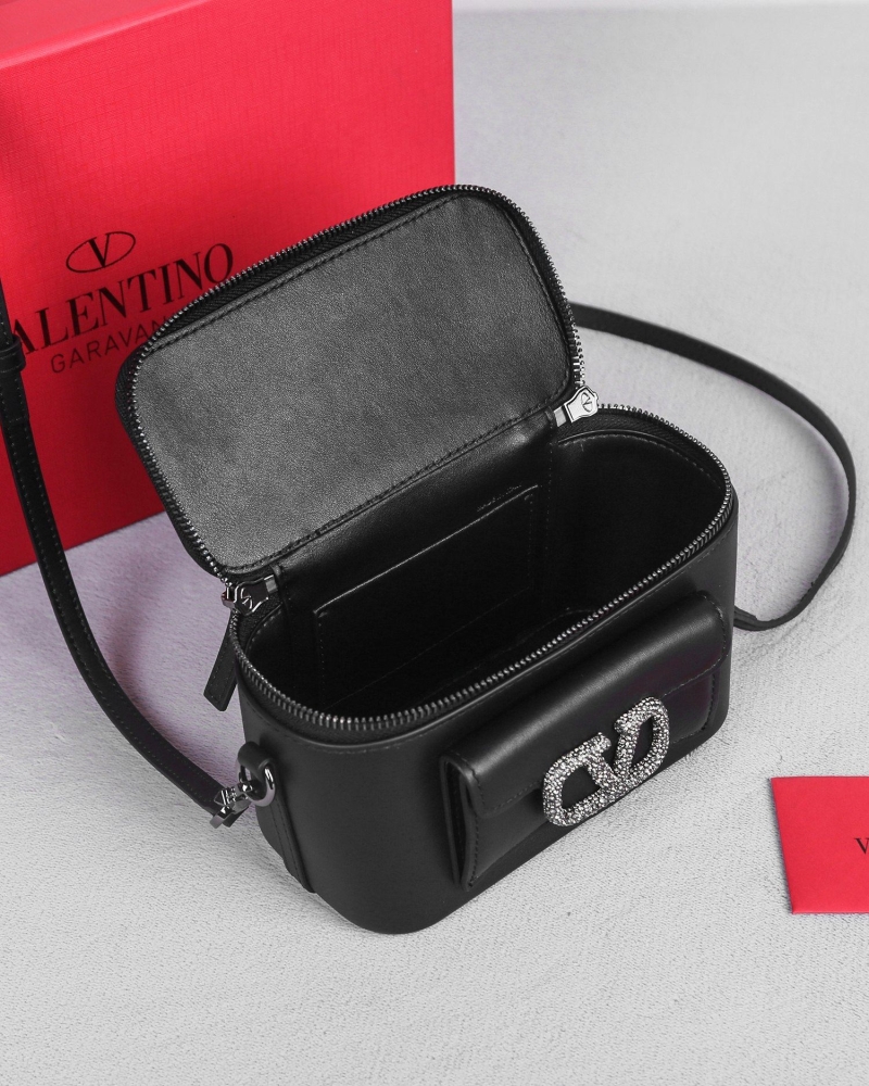 Va1e*ntin0 top handle bag